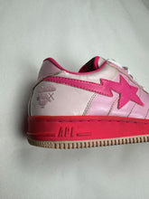 Load image into Gallery viewer, Bape x Kaws Pink Bapesta